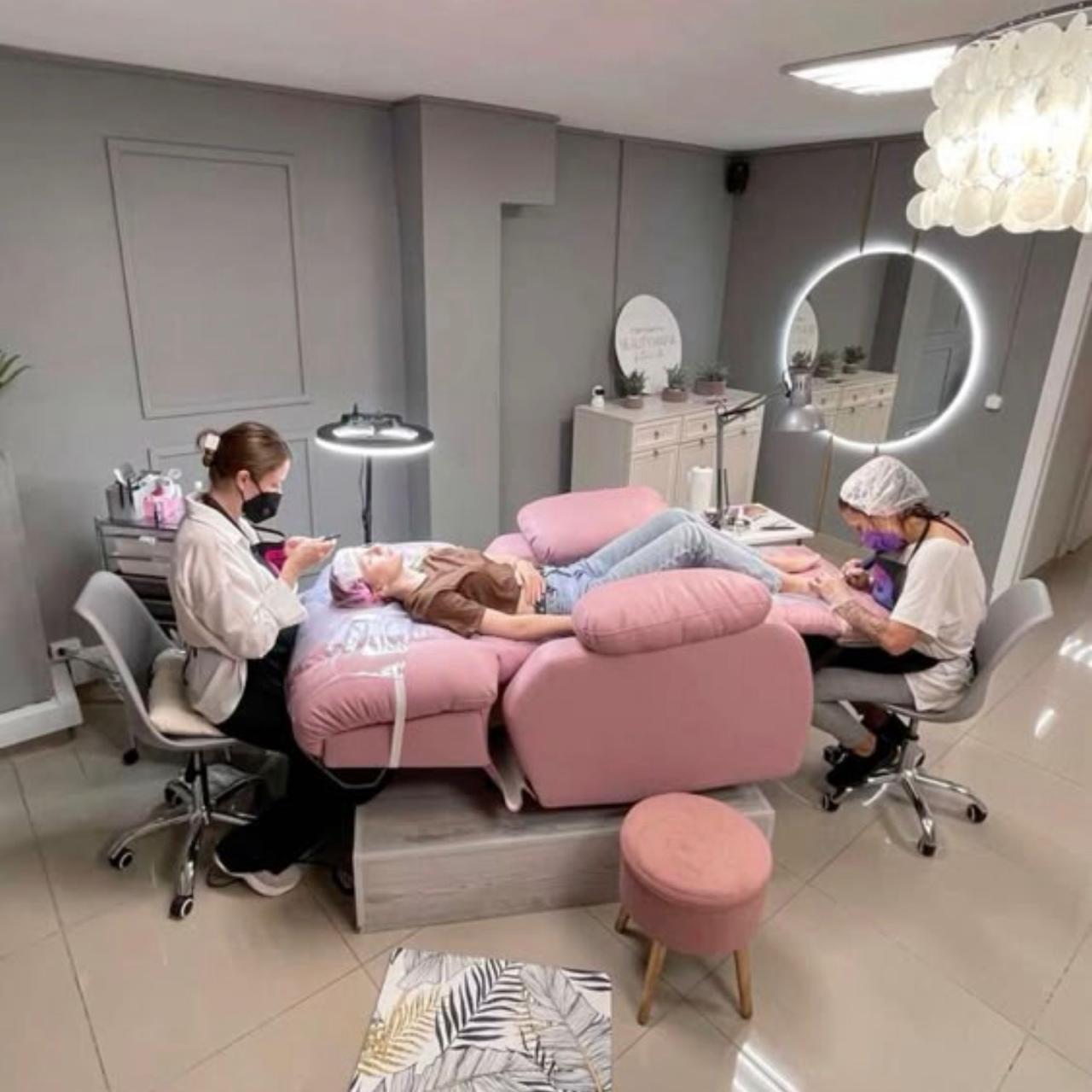 VIP Special — Manicure, Pedicure & Lashes